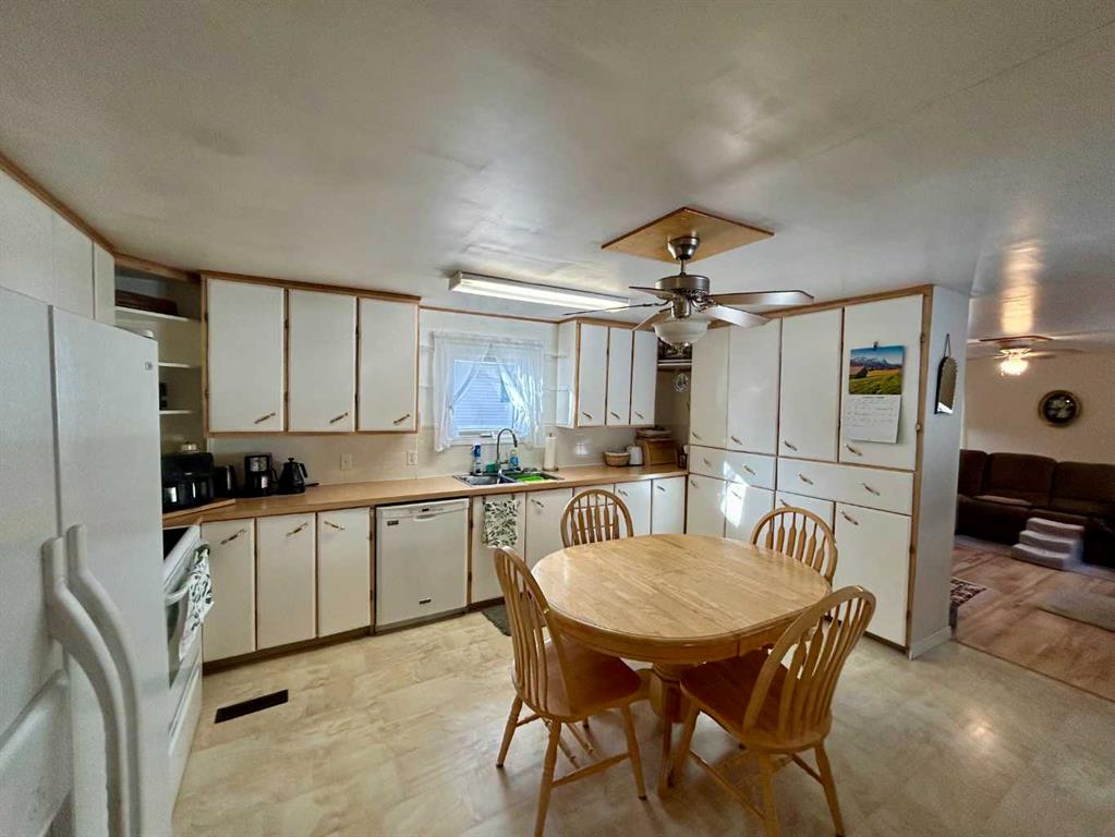 Additional image 5 of 5213 58 Street, Camrose, AB, T4V 2X8