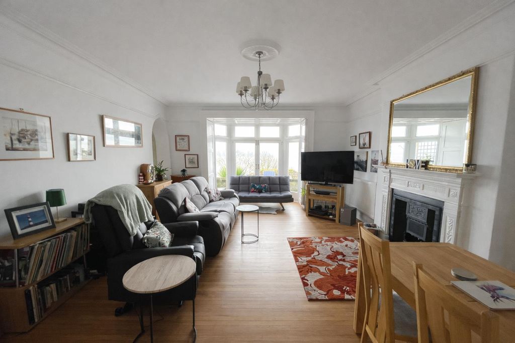 Additional image 5 of 2 bed flat for saleFlat 2, The Hall, 10 Meadows Close, Portishead BS20