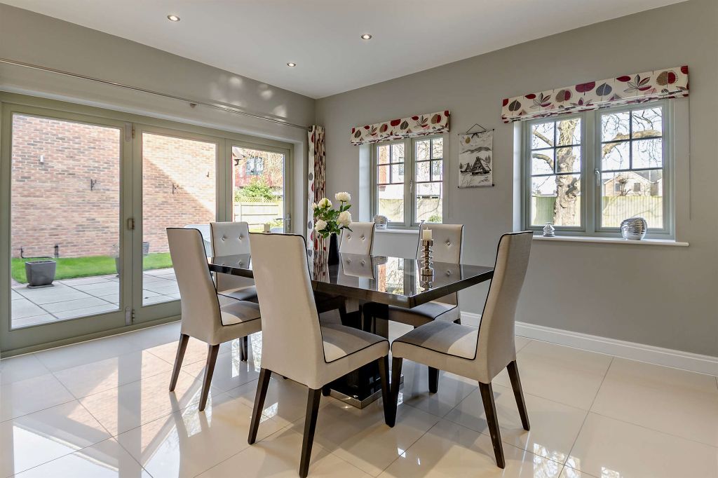 Additional image 8 of 5 bed detached house for saleVawser Crescent, Peterborough PE3