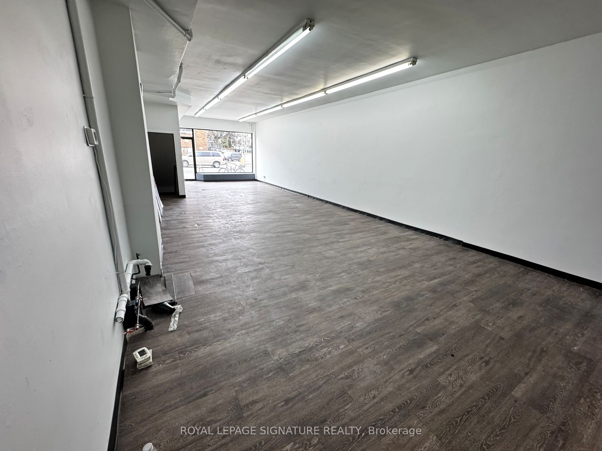 Additional image 5 of C-1237 Woodbine Avenue, Toronto, ON, M4C 4E5