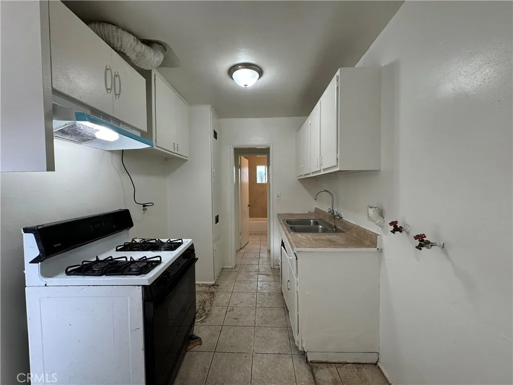 Additional image 7 of 591 E 6th Street, Pomona, CA 91766