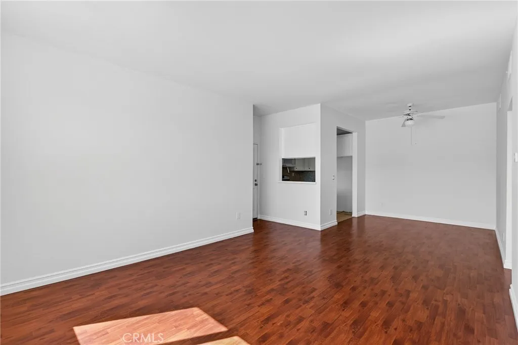 Additional image 12 of 4441 Woodman Avenue Unit 304, Sherman Oaks, CA 91423