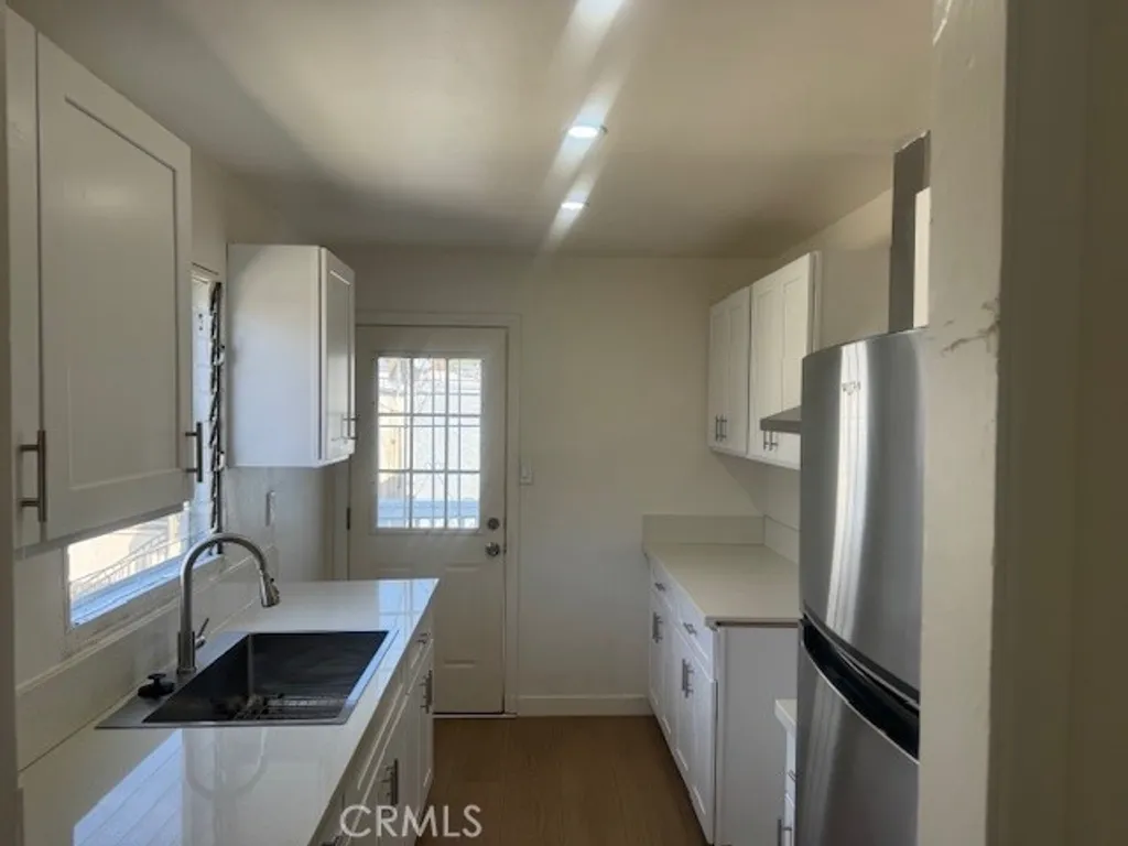 Additional image 5 of 1835 E 1st St, Long Beach, CA 90802