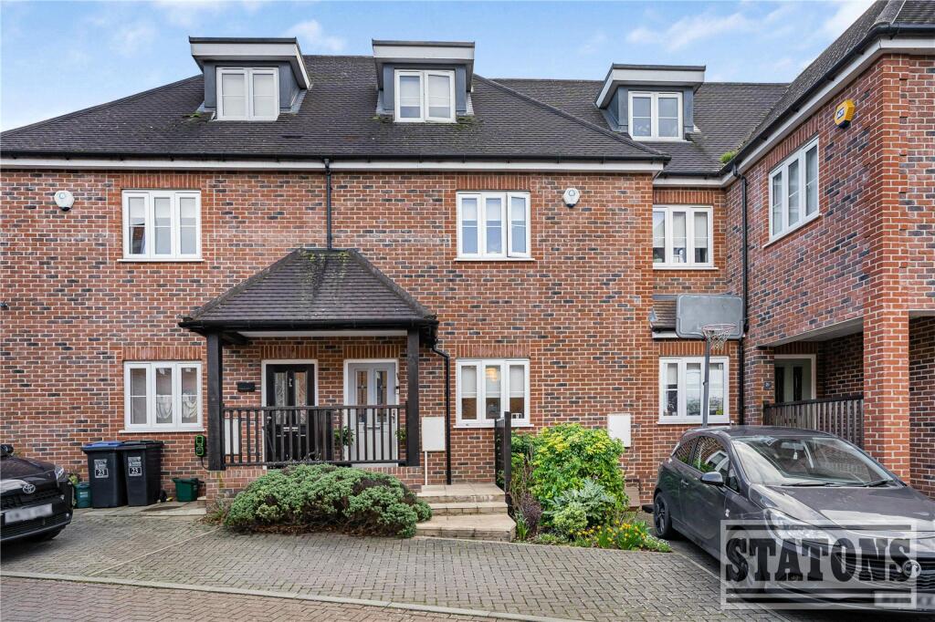 Green Close, Brookmans Park, Hertfordshire, AL9