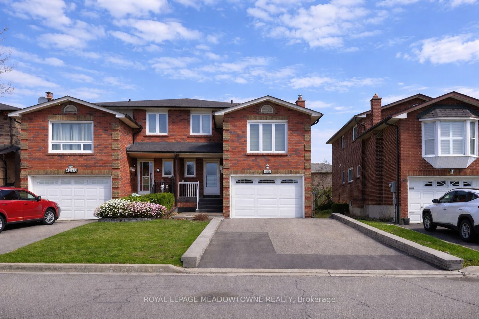 4311 Poltava Crescent, Mississauga, ON, L4W 3B9