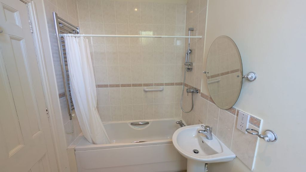 Additional image 56 of 2 bed flat for saleBeacon Lane, Grantham NG31