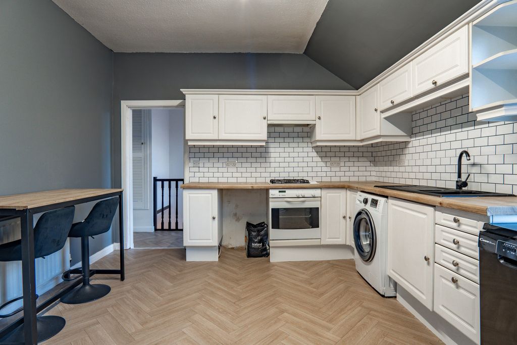 Additional image 6 of 3 bed flat for saleHill Street, Elgin IV30