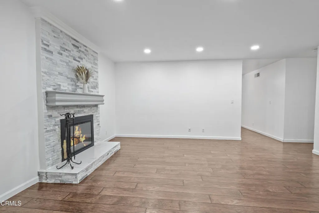 Additional image 9 of 1047 Village Square, Fillmore, CA 93015