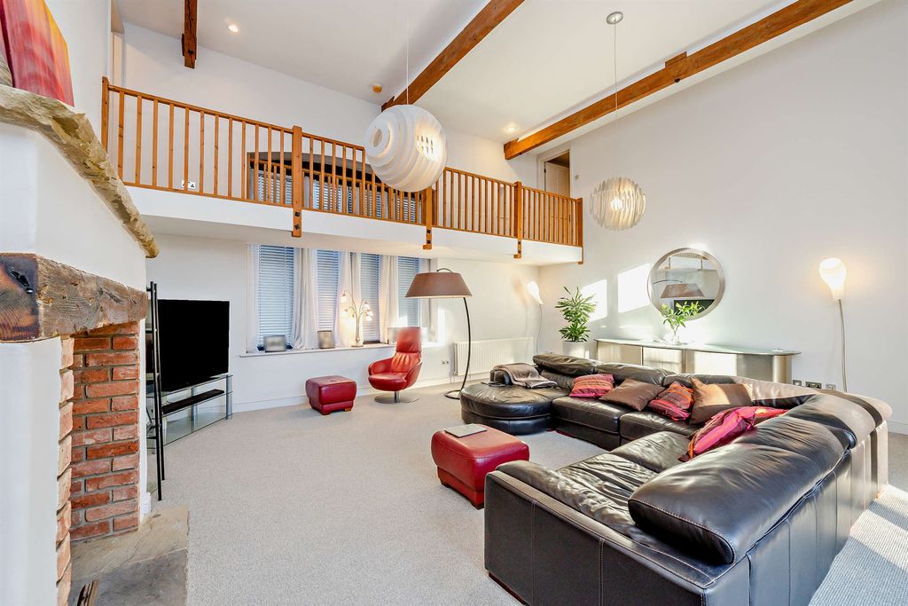 Additional image 6 of 5 bed barn conversion for saleCherry Orton Road, Peterborough PE2