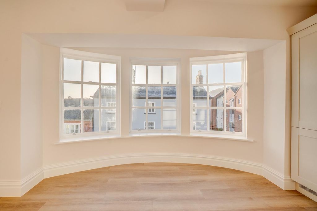 Additional image 8 of 2 bed flat for sale6 Kilwardby House, Kilwardby Street, Ashby De La Zouch LE65