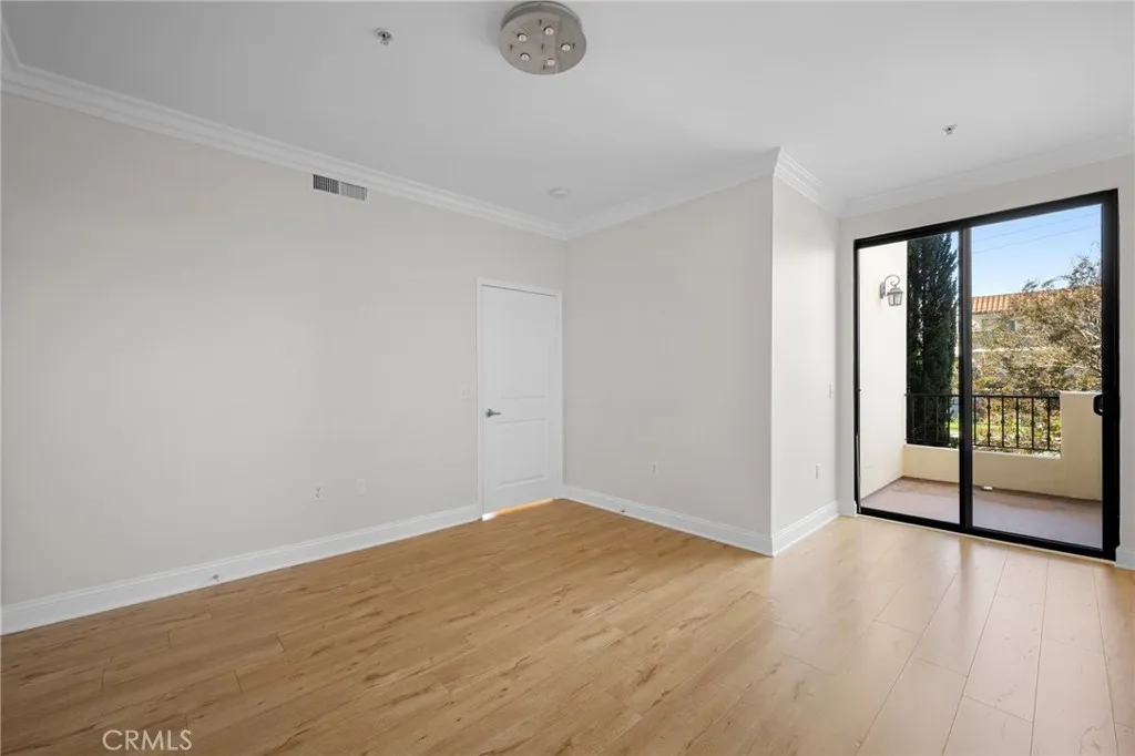 Additional image 17 of 6938 Laurel Canyon Blvd Unit 101, North Hollywood, CA 91605