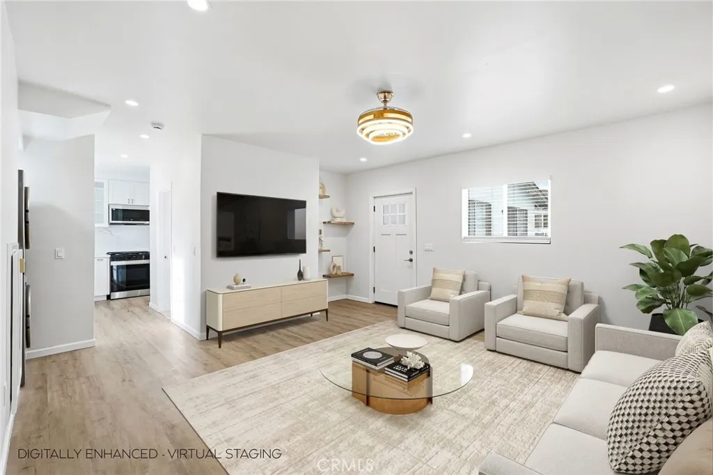 Additional image 5 of 10846 Huston Street, North Hollywood, CA 91601