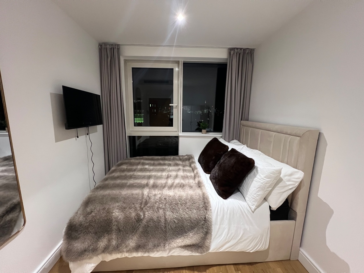 Room in a Shared Flat, London, SW8, N1 7GU