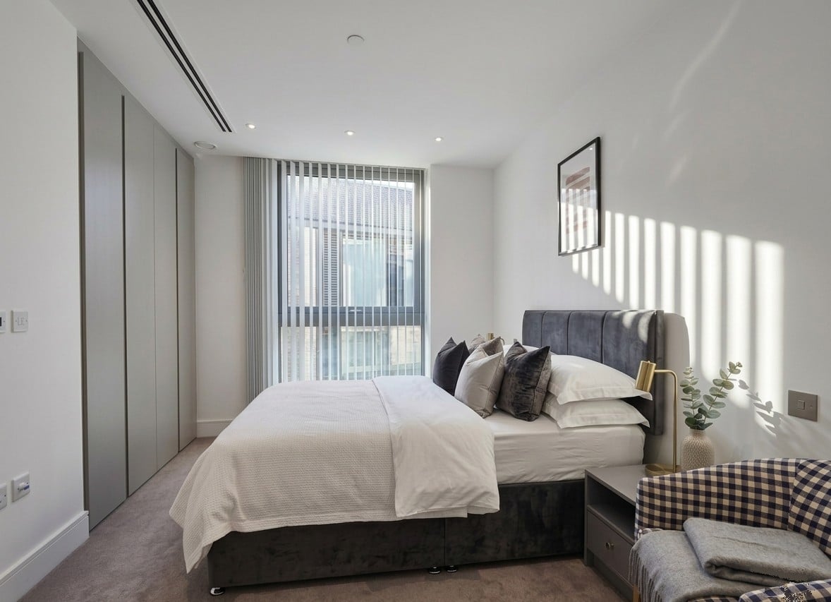 Additional image 6 of 2 Bed Flat, Carrara Tower, EC1V, N1 7GU