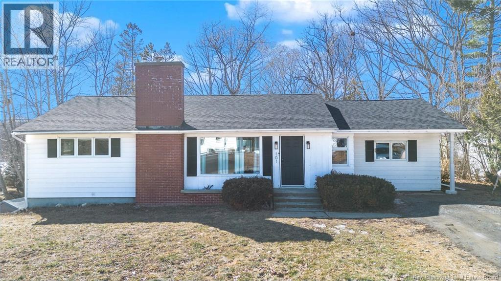 101 Douglas Avenue, Woodstock, NB, E7M5Z8