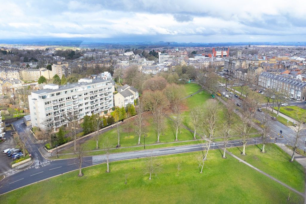 Additional image 9 of 3 bed flat for saleBeech Grove, Harrogate HG2