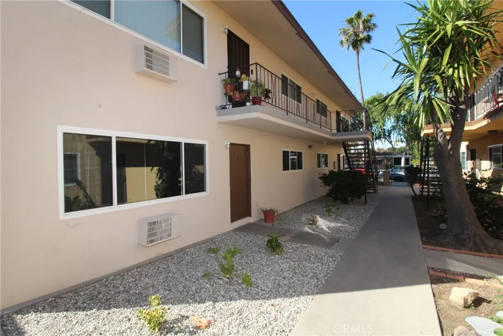 Additional image 23 of 1010 E 32nd St Unit B, Signal Hill, CA 90755