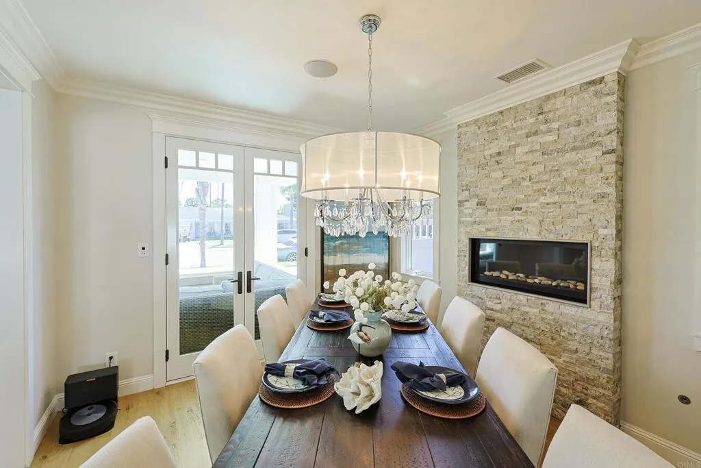 Additional image 62 of 940 J Avenue, Coronado, CA 92118