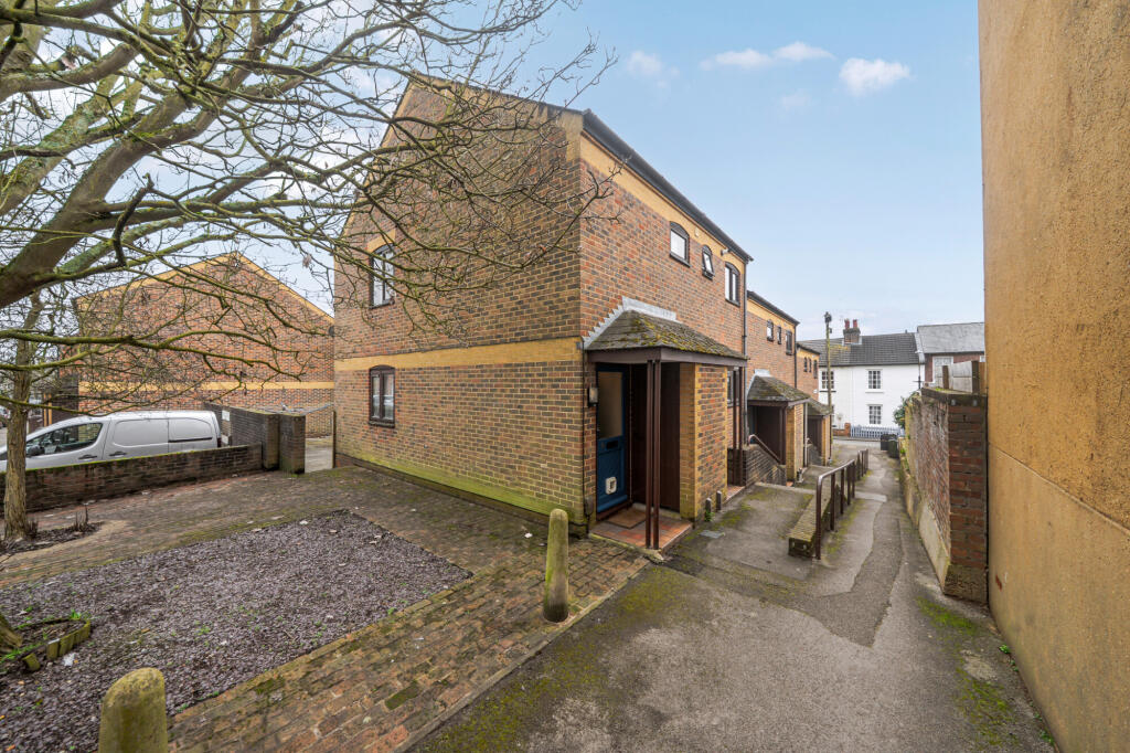 Additional image 8 of Pearces Walk, St. Albans, AL1