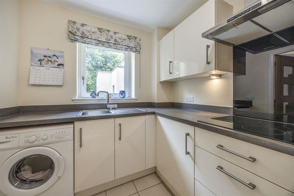 Additional image 10 of 1 bed flat for sale28 The Sycamores, Muirs, Kinross KY13