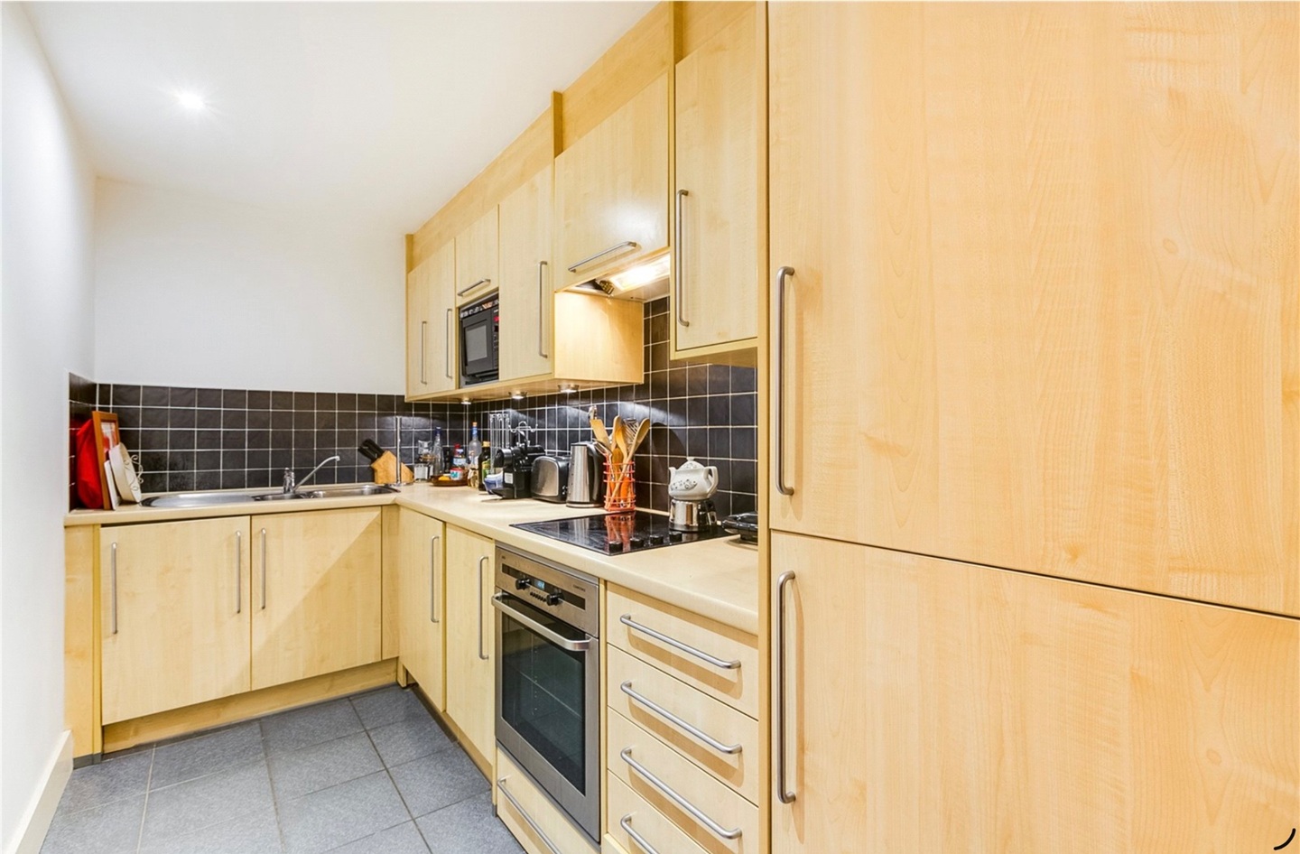 Additional image 3 of 2 Bed Flat, Angel Southside, EC1V, N1 7GU