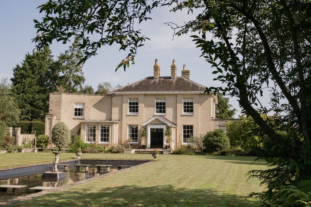6 bed detached house for saleSunnyside, Bergh Apton, Norwich NR15