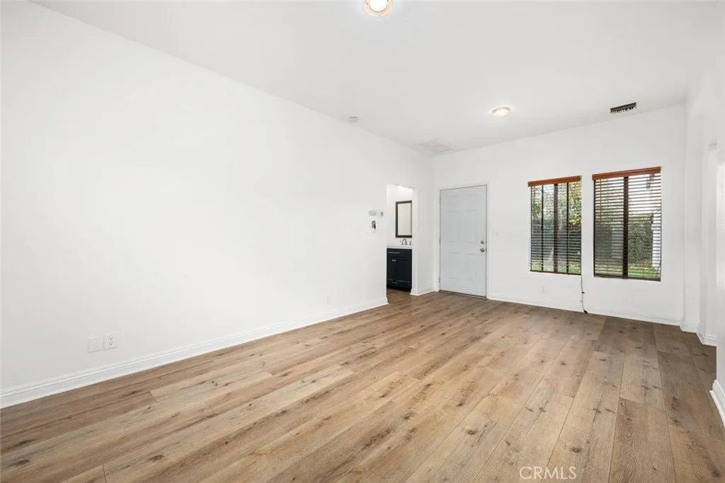 Additional image 7 of 12101 Freeman Ave, Hawthorne, CA 90250