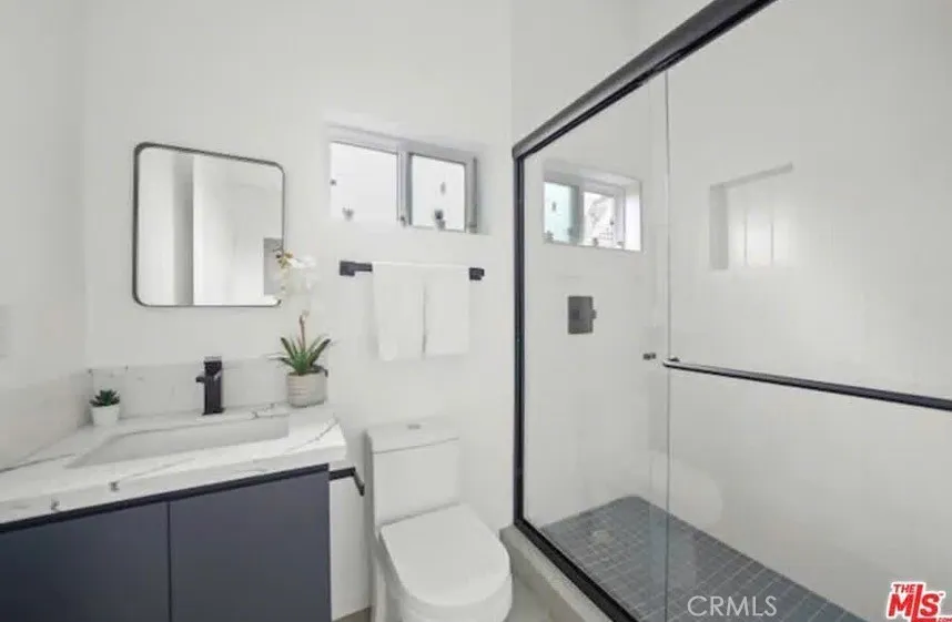 Additional image 32 of 4537 W 16th Unit 1/2, Los Angeles, CA 90019