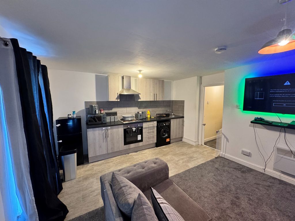 Additional image 8 of 2 bed flat for saleStation Street, Porth CF39