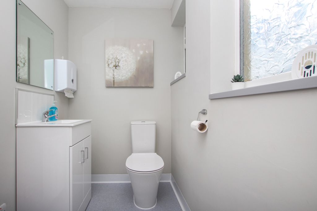 Additional image 16 of 2 bed office for saleOundle Road, Peterborough PE2