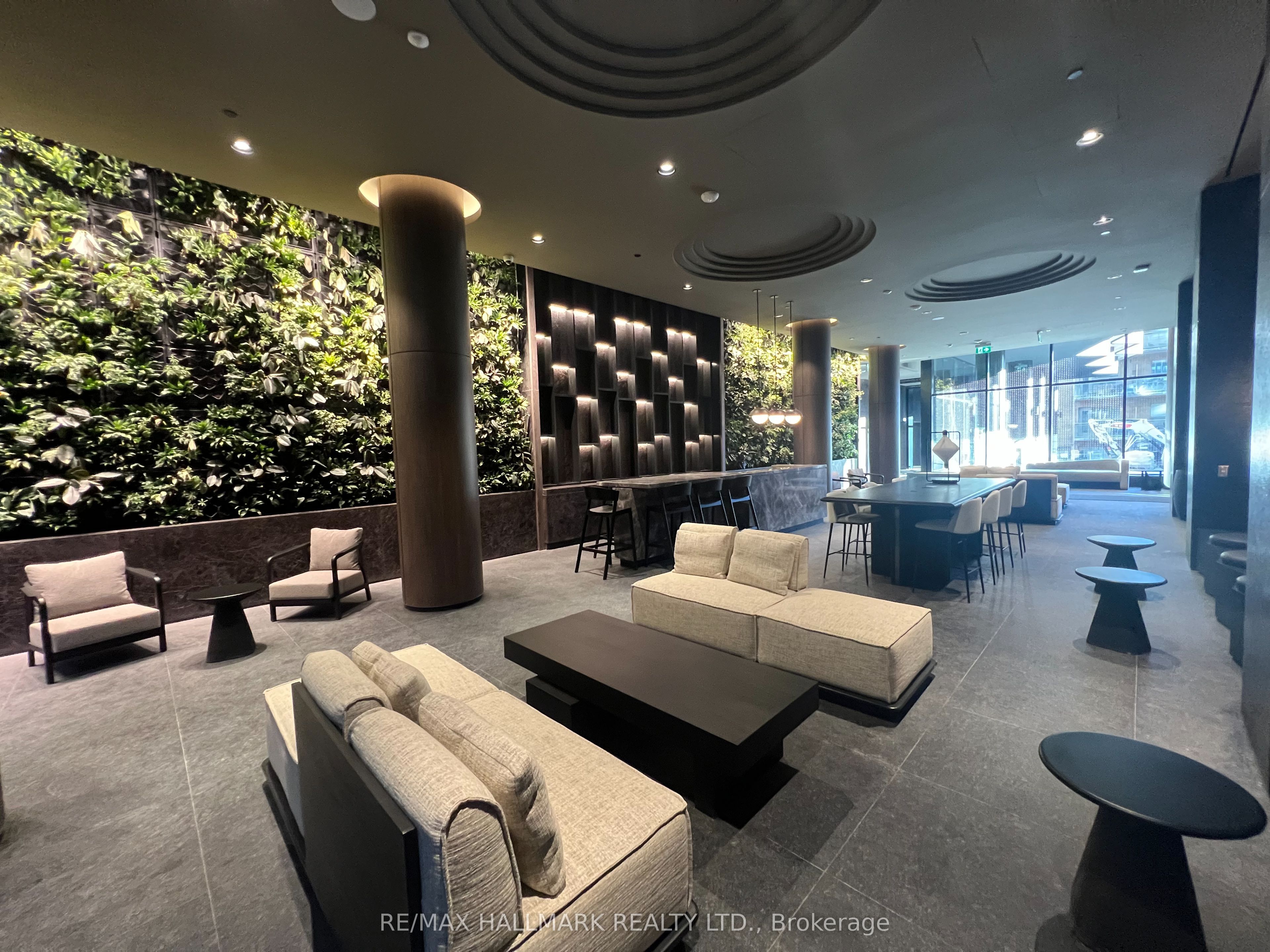 Additional image 3 of 3101 - 110 Broadway Avenue