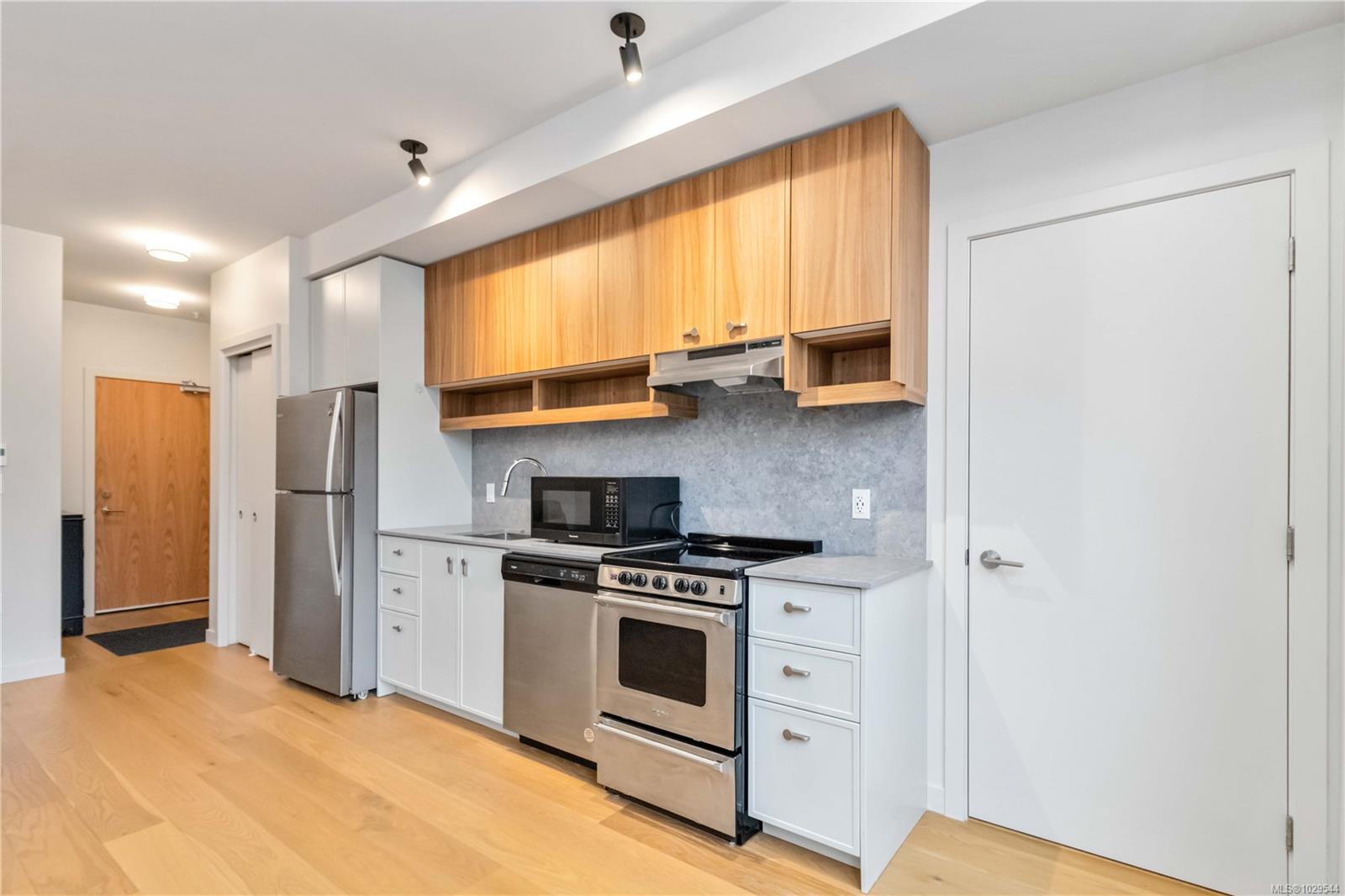 Additional image 6 of 202-629 Speed Avenue, Victoria, BC, V8Z 1A5