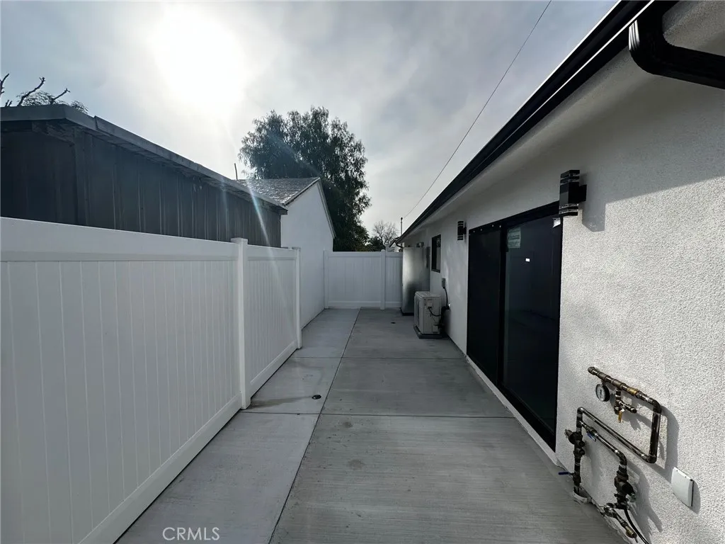 Additional image 32 of 15952 Cohasset St, Van Nuys, CA 91406