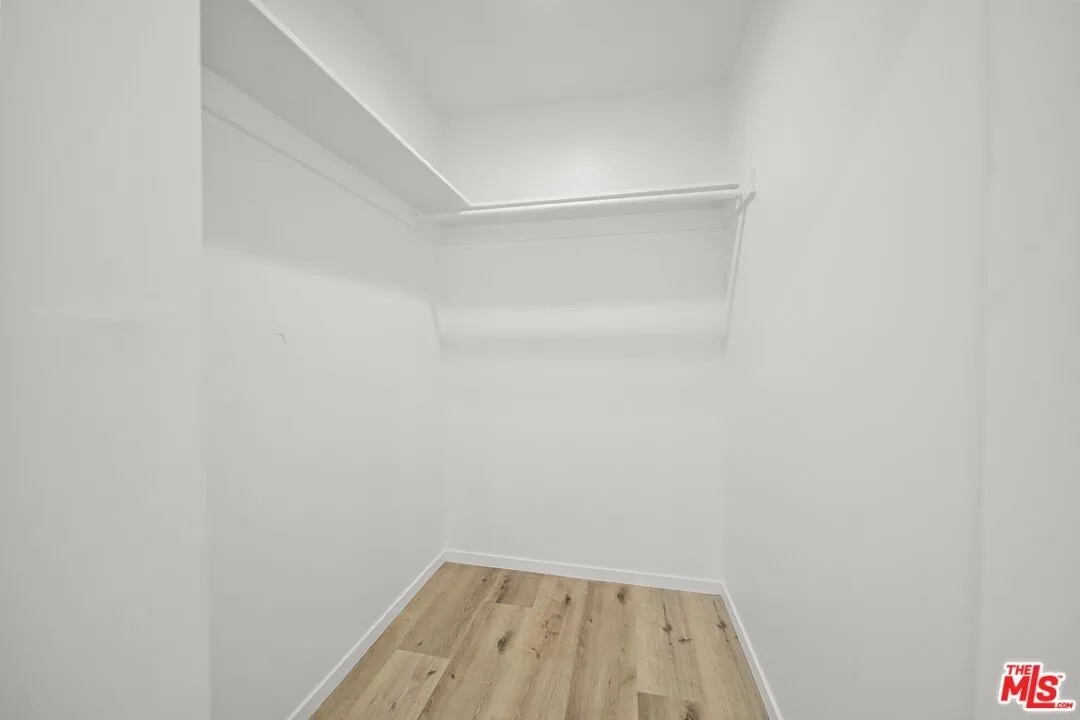 Additional image 21 of 849 N Mariposa Unit 1/2, Los Angeles, CA 90029