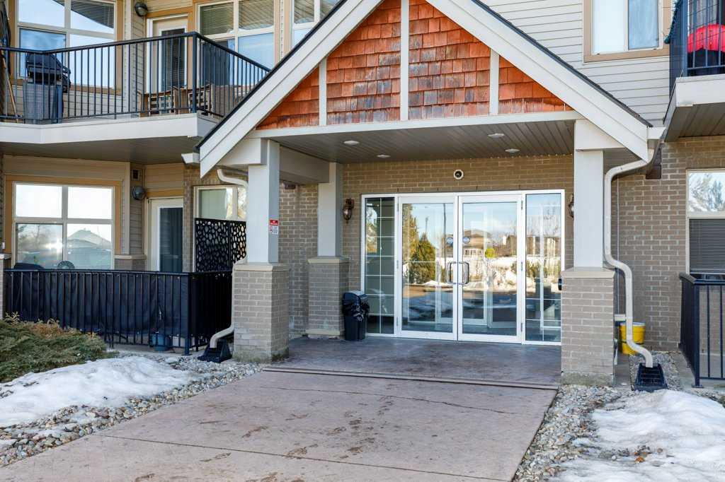 Additional image 3 of 114-100 Lakeway Boulevard, Sylvan Lake, AB, T4S 0A4