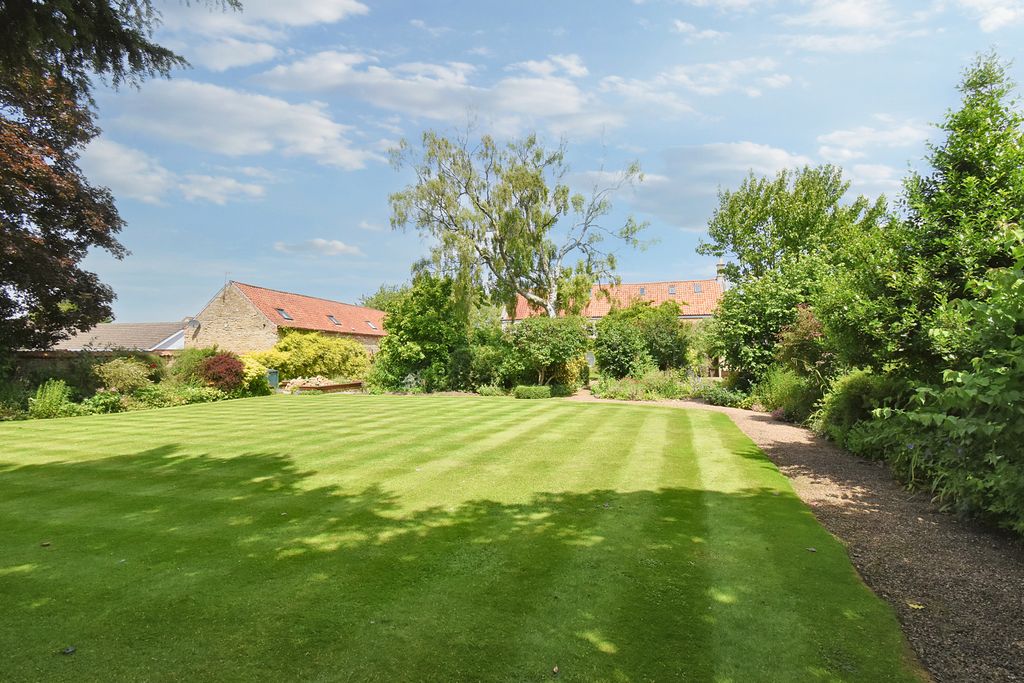 Additional image 3 of 7 bed detached house for saleWaddington House, Maltkiln Lane, Waddington LN5