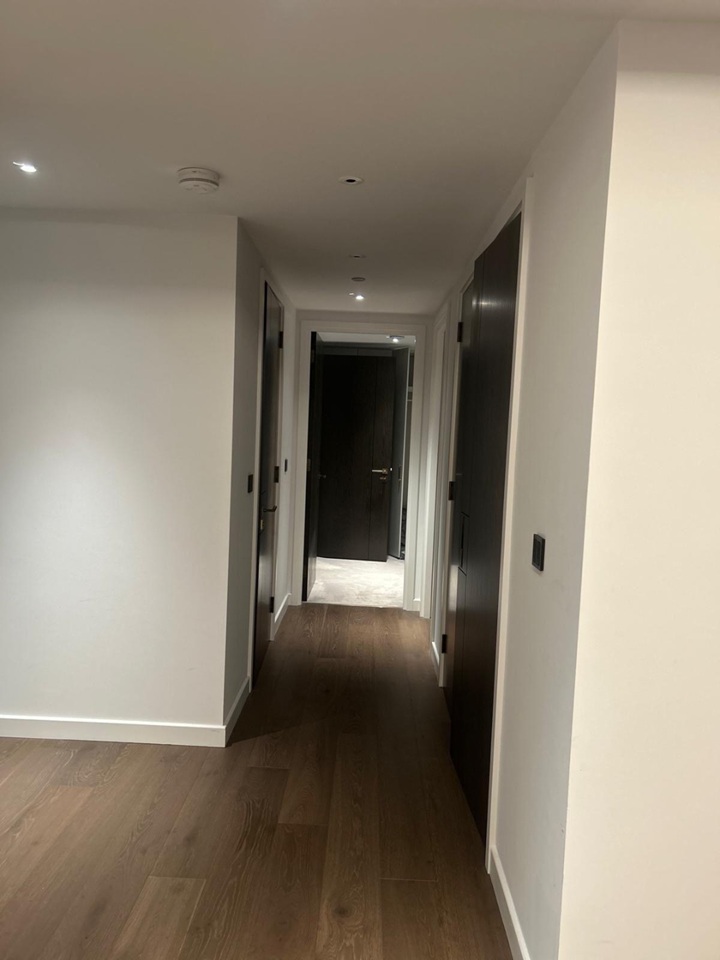 Additional image 22 of 2 Bed Flat, Nine Elms, SW8, SW8 5GZ