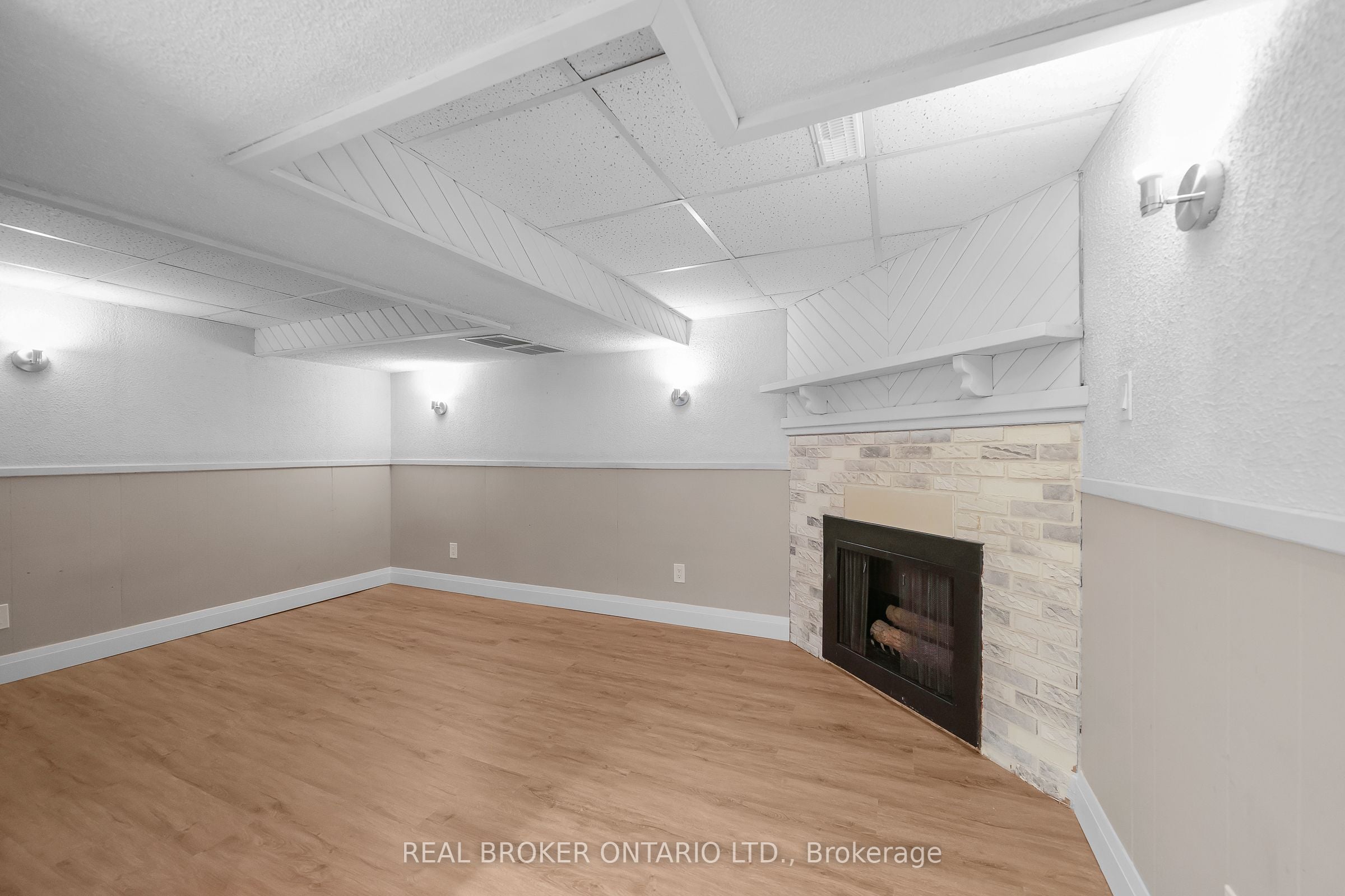 Additional image 5 of BSMT-2518 Harman Court, Mississauga, ON, L5J 1T8