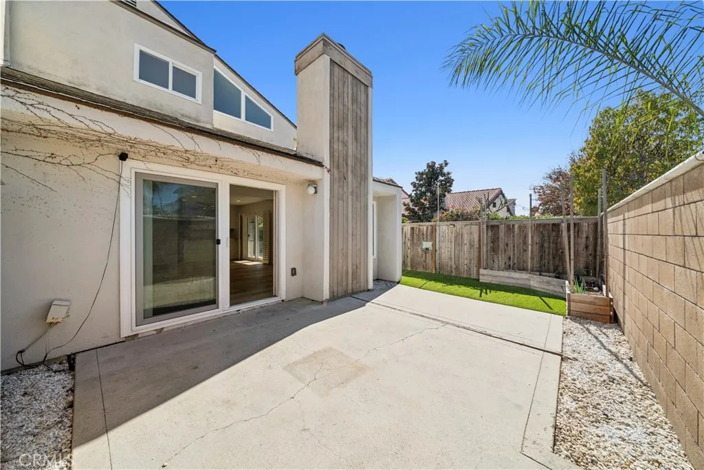 Additional image 21 of 2524 Elden Avenue Unit 1A, Costa Mesa, CA 92627