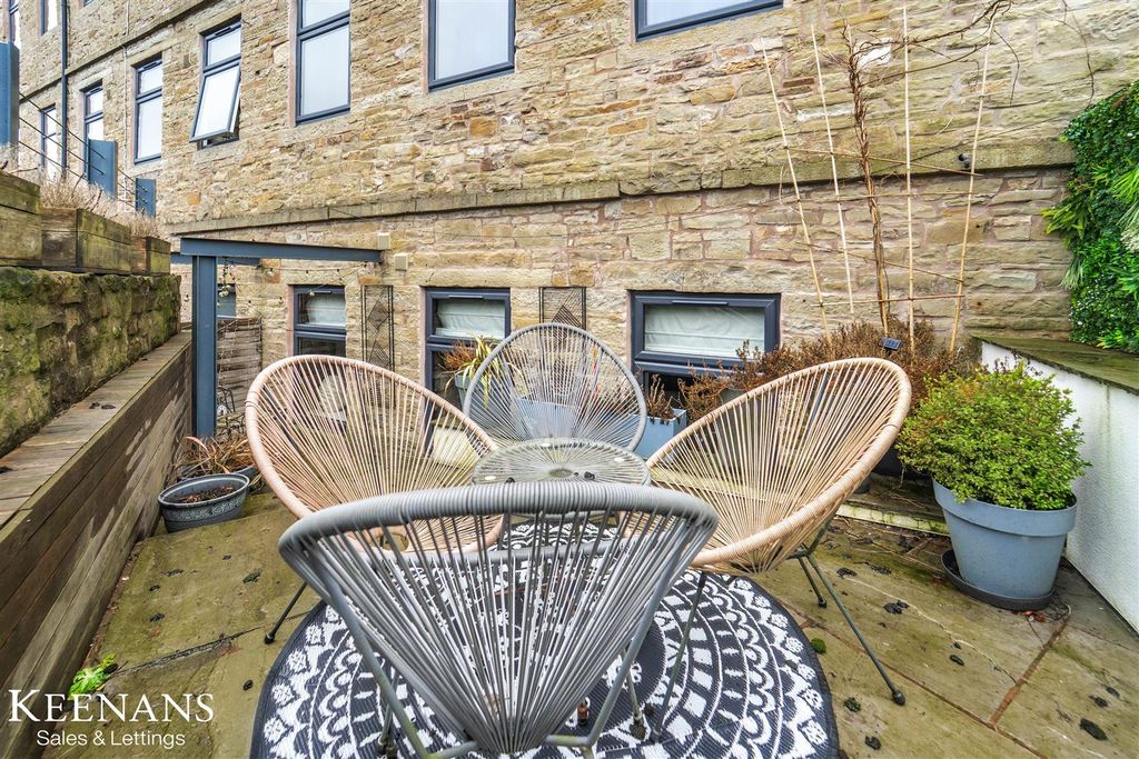 Additional image 41 of 2 bed flat for saleHolcombe Road, Rossendale BB4