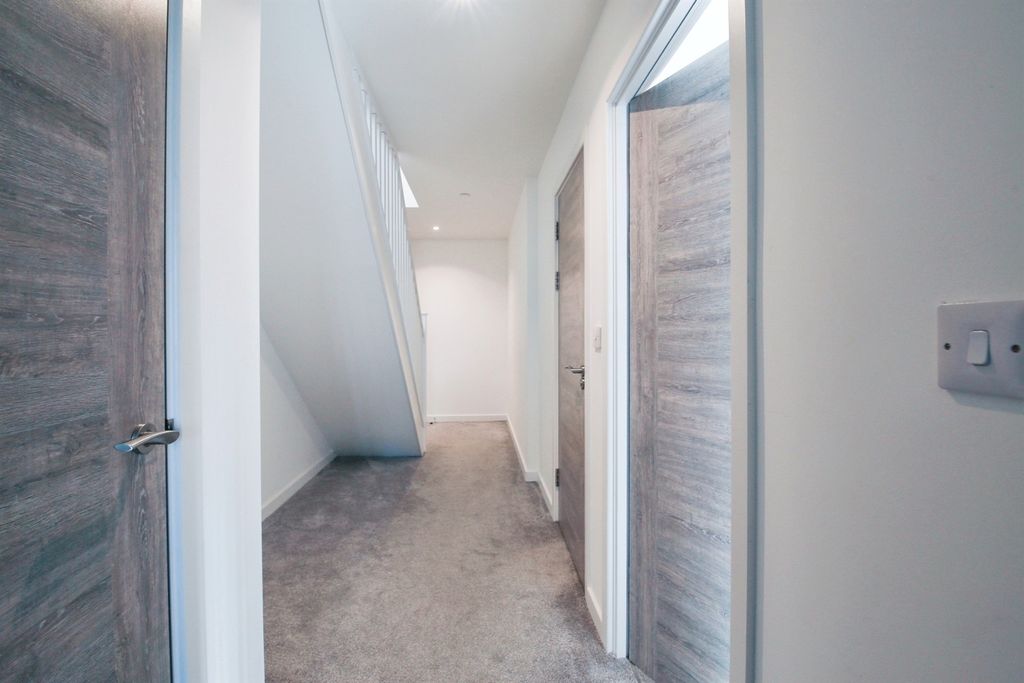 Additional image 10 of 2 bed flat for saleBroadway, Peterborough PE1