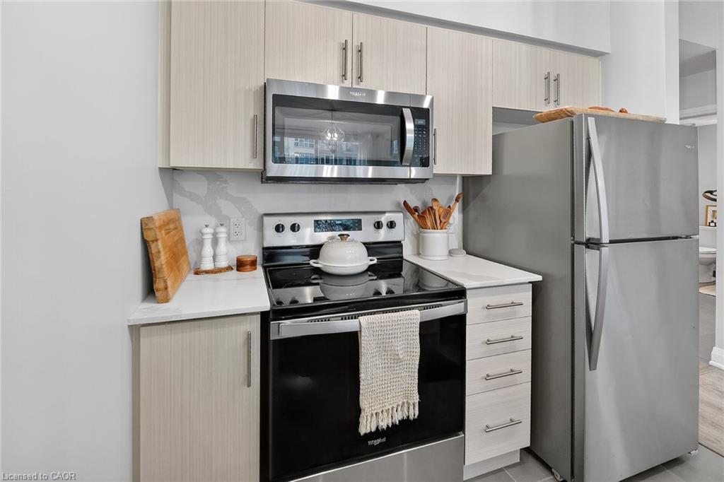 Additional image 5 of 309-16 Concord Place, Grimsby, ON, L3M 0J1