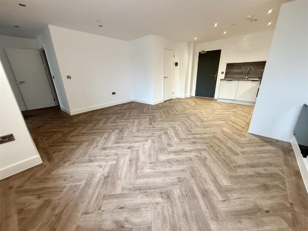 Additional image 4 of Ariel House, 2138 Coventry Road, Shelton, Birmingham