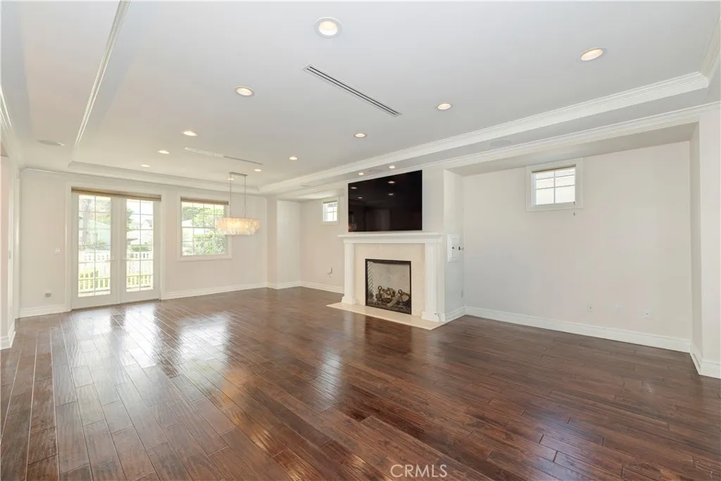 Additional image 61 of 320 Flower St, Costa Mesa, CA 92627
