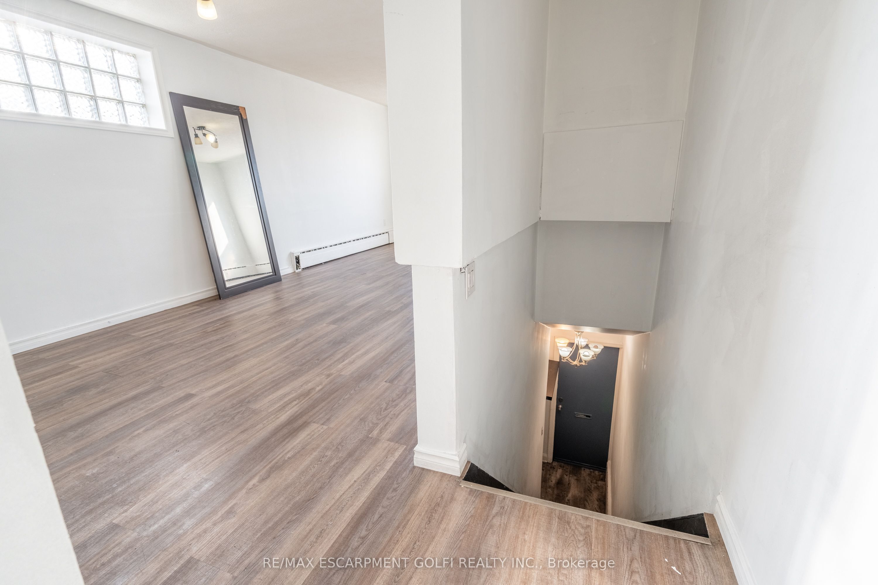 Additional image 6 of 1221-1223 Main Street E, Hamilton, ON, L8K 1A5