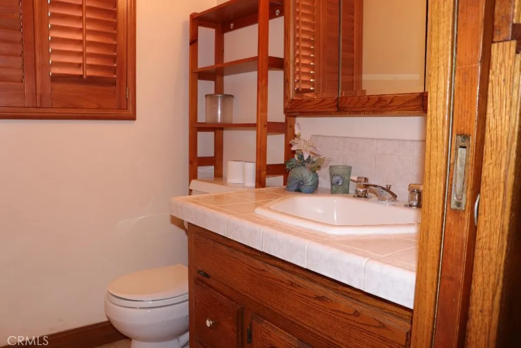 Additional image 10 of 985 W 9th St, San Pedro, CA 90731