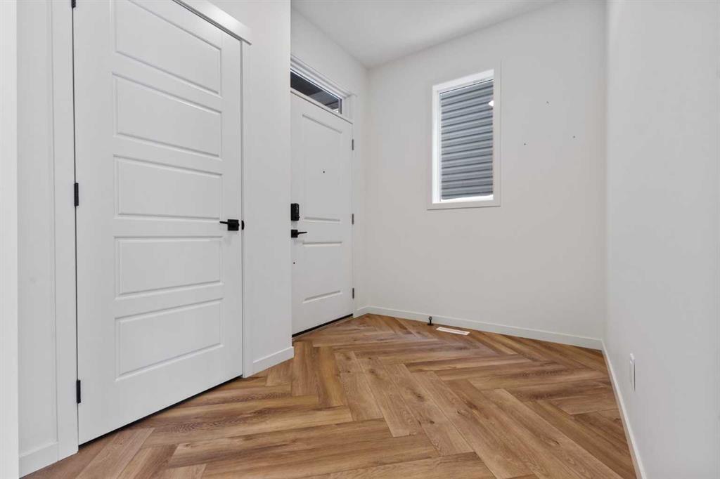 Additional image 3 of 229 Calhoun Crescent NE, Calgary, AB, T3P2G1