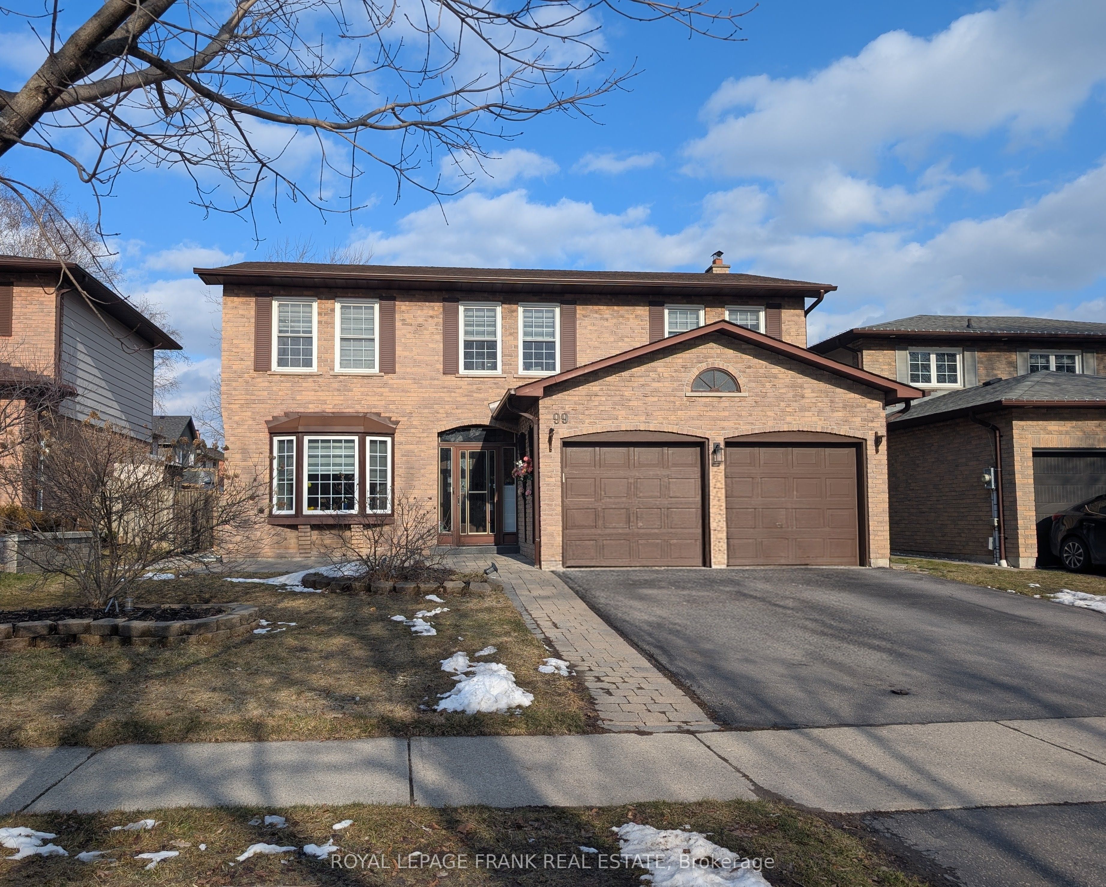 BSMT-99 Robinson Crescent, Whitby, ON, L1N 6W6