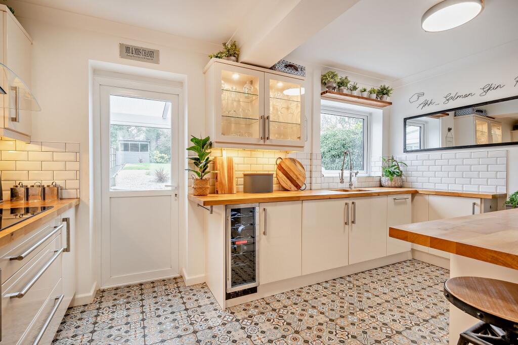Additional image 13 of Manor Abbey Road, Halesowen, B62