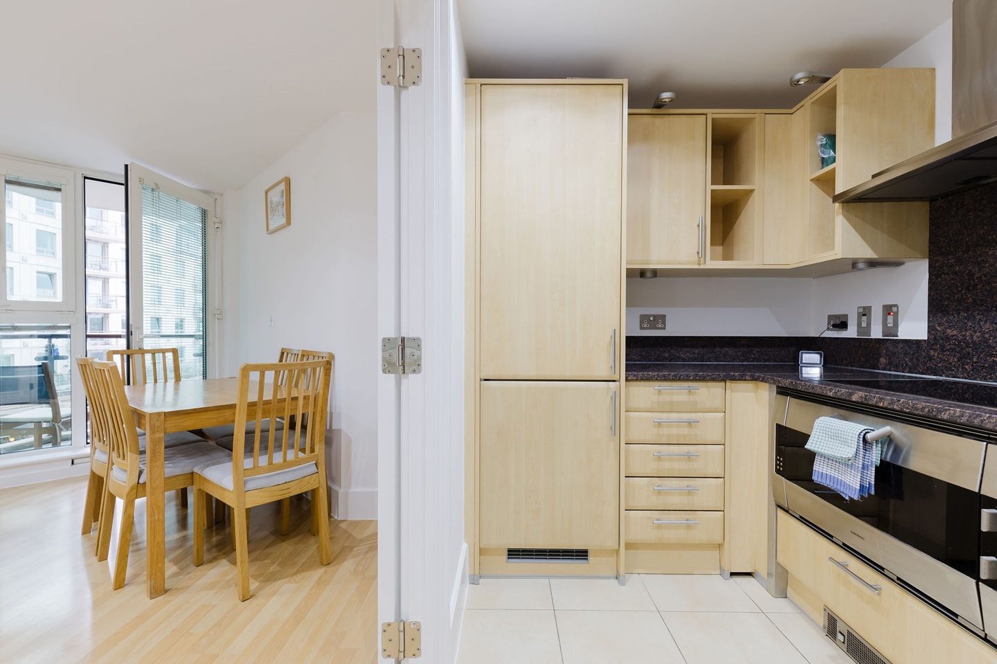 Additional image 15 of 2 Bed Flat, St George Wharf, SW8, N1 7GU